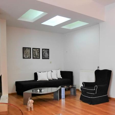 Cosy Apartment In The Heart Of City Centre Iraklio Exterior foto